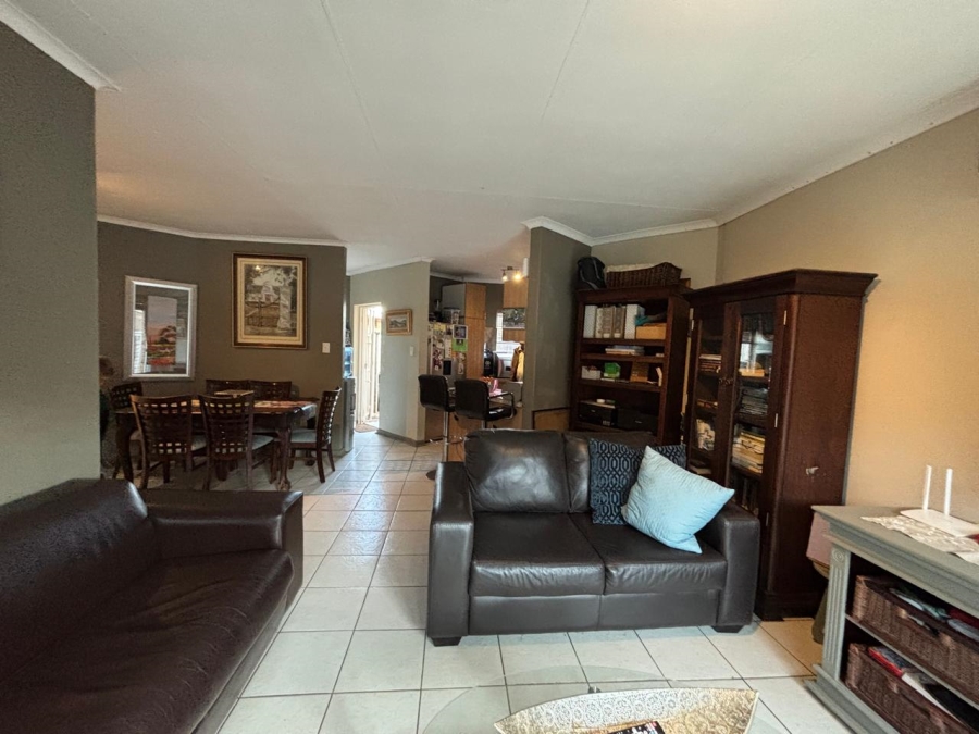 3 Bedroom Property for Sale in Quaggafontein Free State